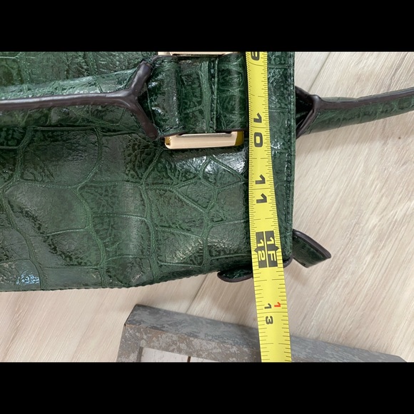 Anne Klein Shoulder Bag - Picture 7 of 8